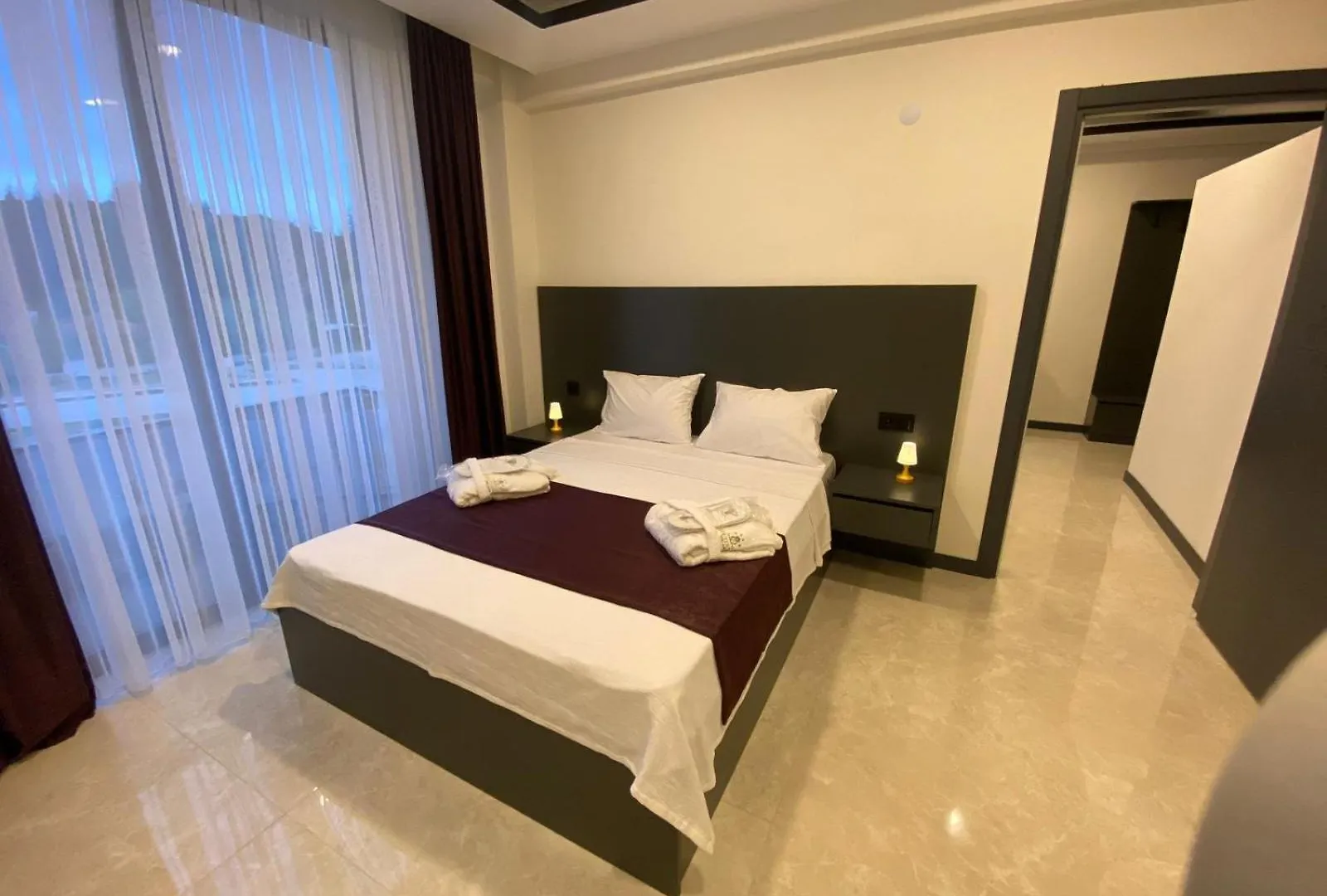Efe Termal Otel Kütahya 4*,